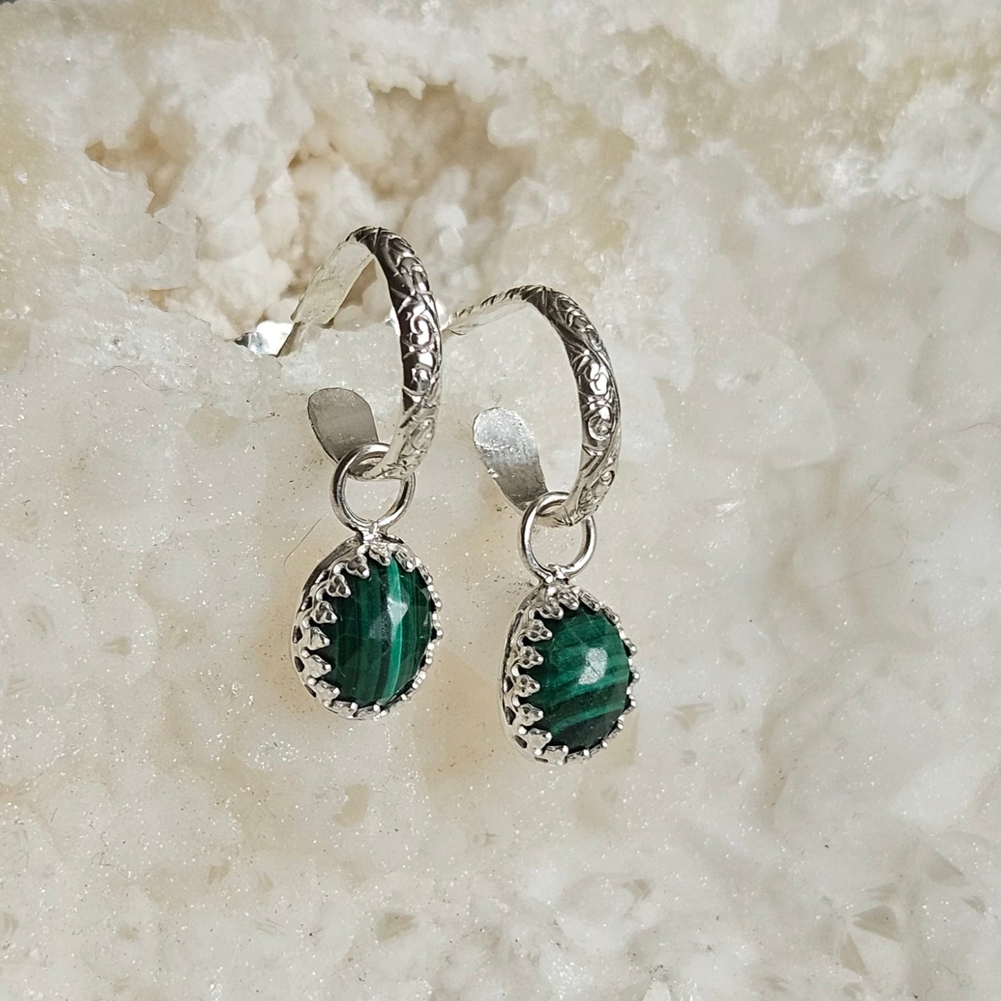 Mini Malachite hoop earrings