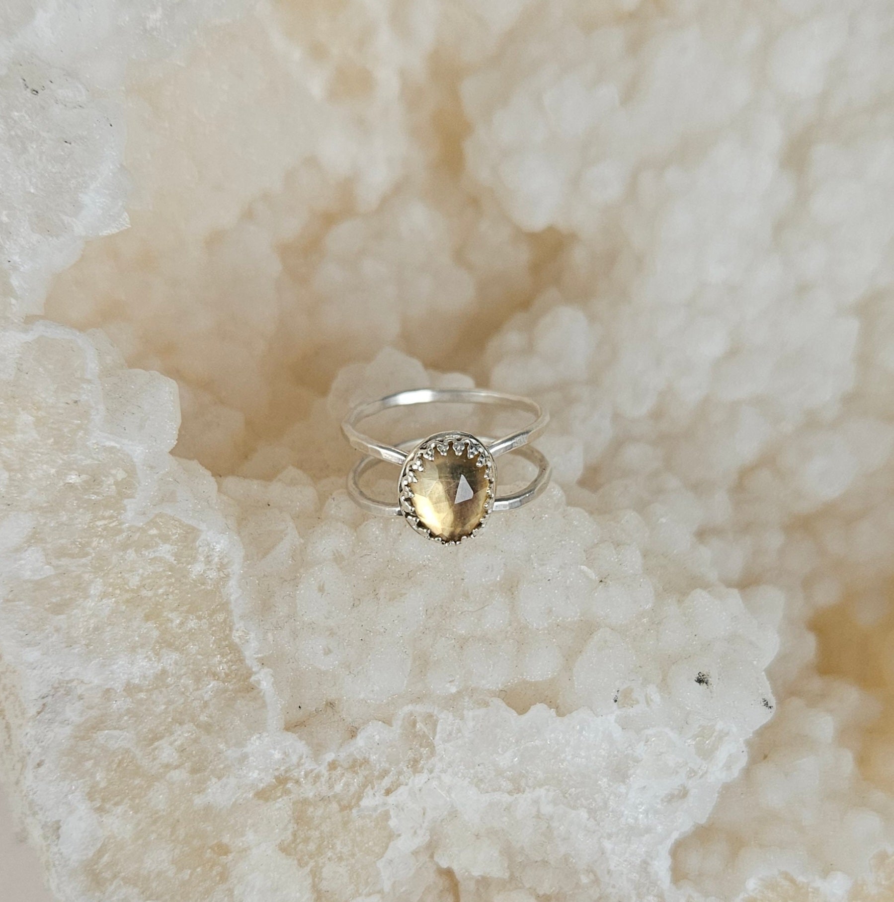 bague_anneaux_argent_fine_pierre_citrine_jaune