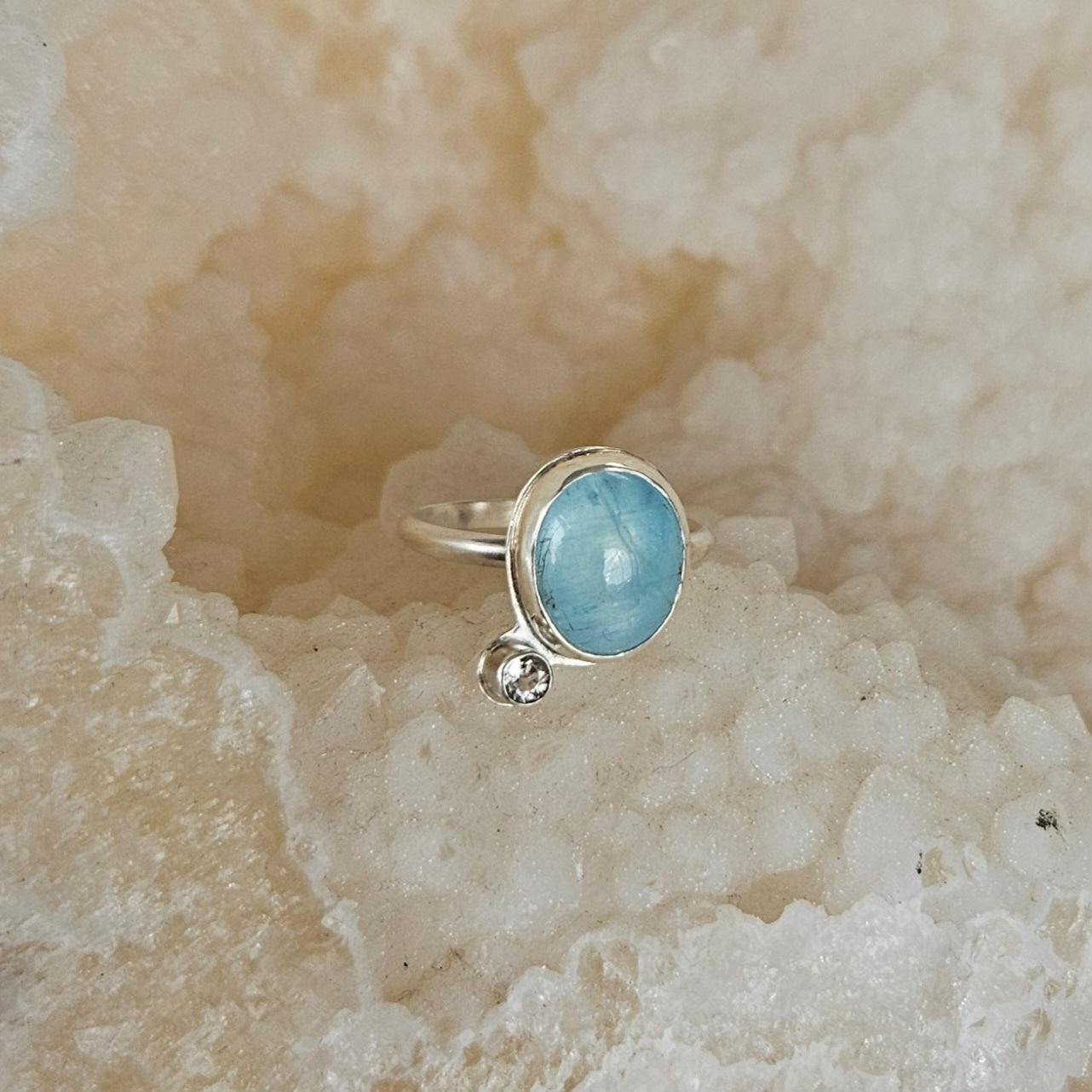 Bague_argent_pierre_aigue-marine_bleu_topaze_blanche