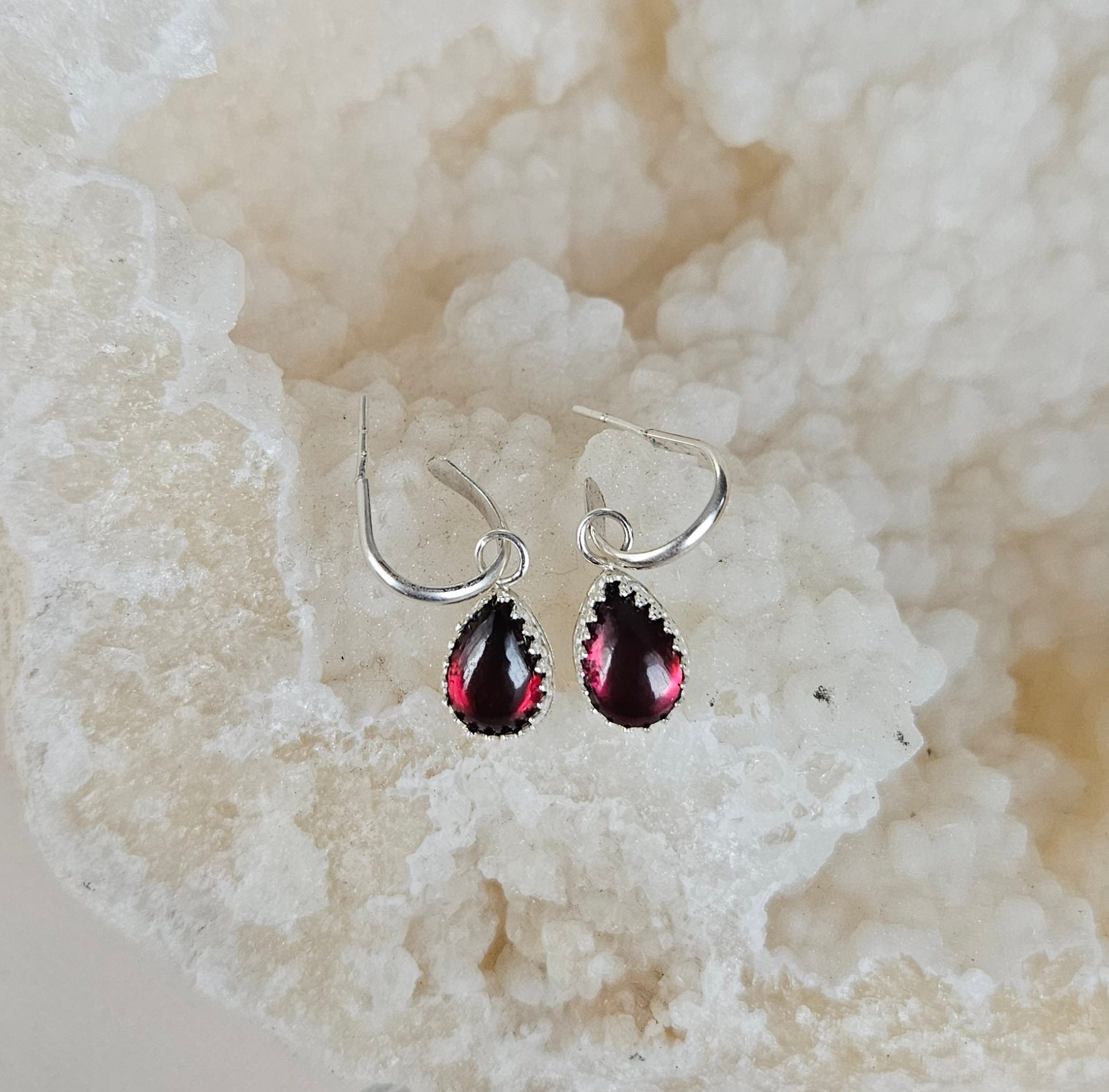 boucles d'oreilles_pierre_precieuse_grenat_rouge